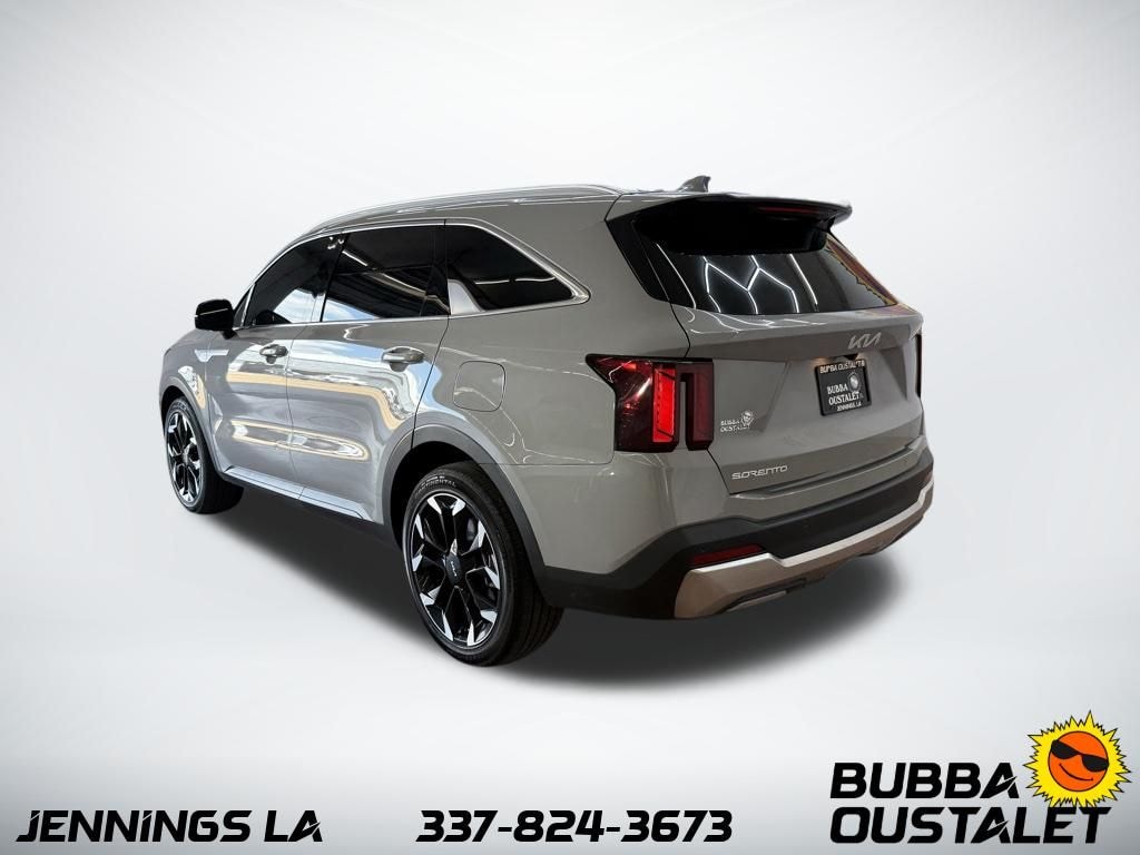 Used 2025 Kia Sorento EX SUV