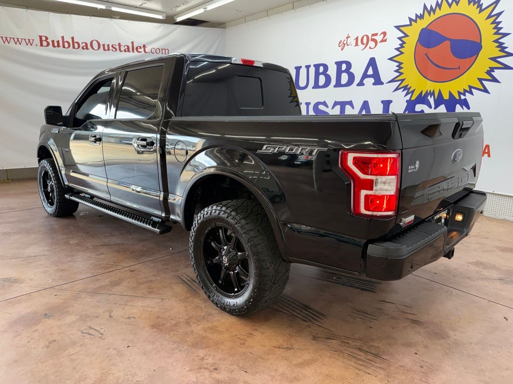 2018 Ford F-150 XLT photo 2