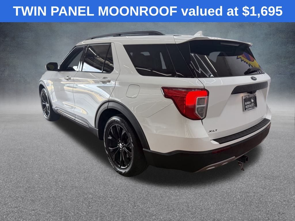 2023 Ford Explorer XLT photo 3
