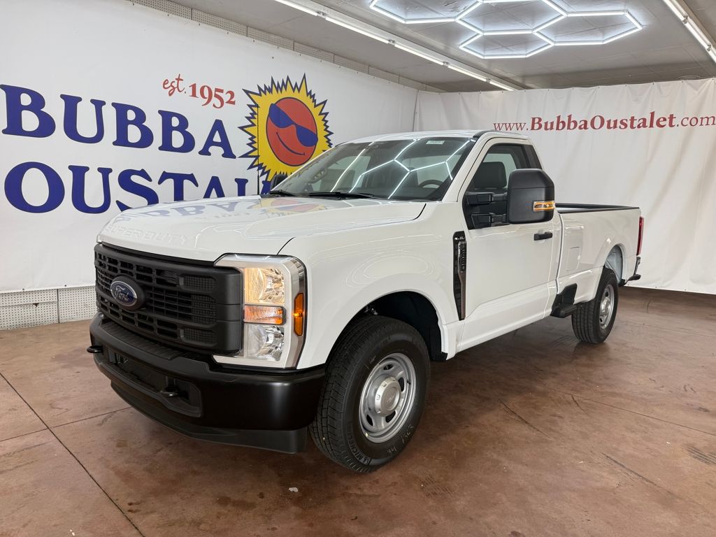 2026 Ford F-250 Super Duty XL's photo