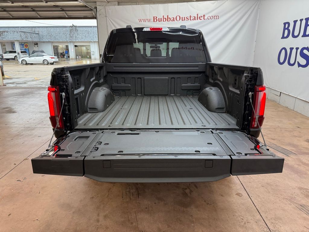 2025 Ford F-150 Lariat - Photo 20