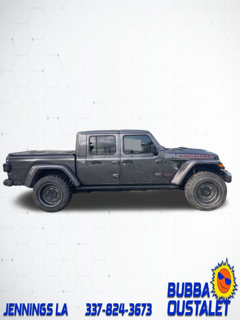 2022 Jeep Gladiator Mojave photo 3