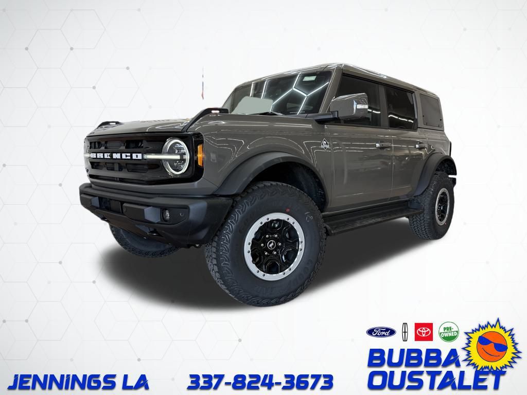 2025 Ford Bronco 4-Door Outer Banks's photo
