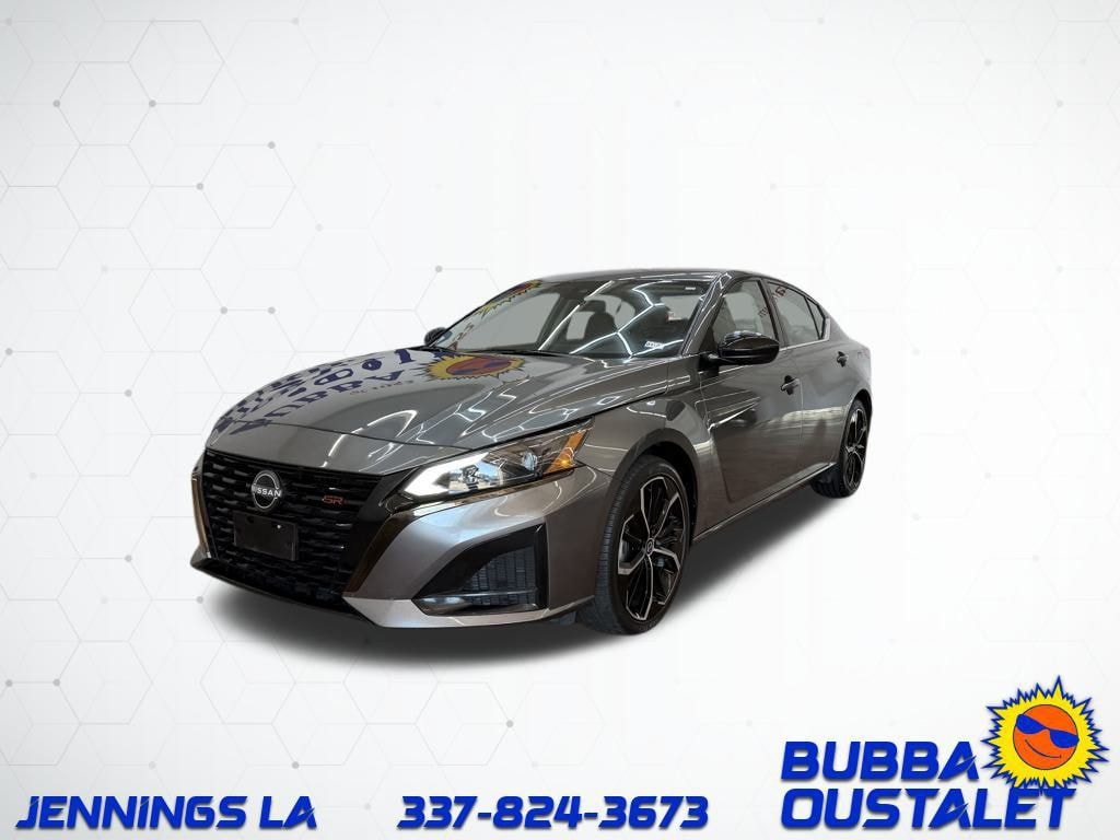 Used 2023 Nissan Altima 2.5 SR Sedan