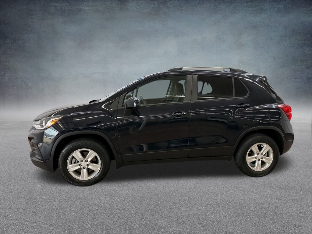 Used 2022 Chevrolet Trax LT with VIN KL7CJPSM8NB537193 for sale in Jennings, LA