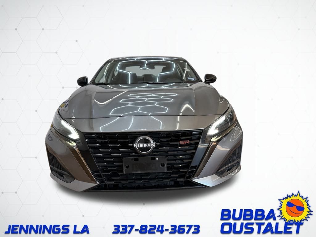 Used 2023 Nissan Altima 2.5 SR Sedan