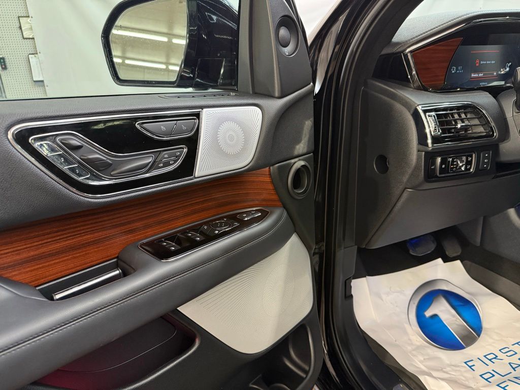 2024 Lincoln Navigator Reserve - Photo 12