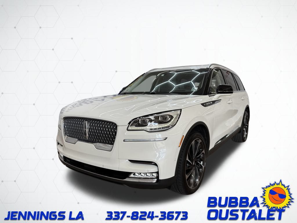 2022 Lincoln Aviator Reserve's photo