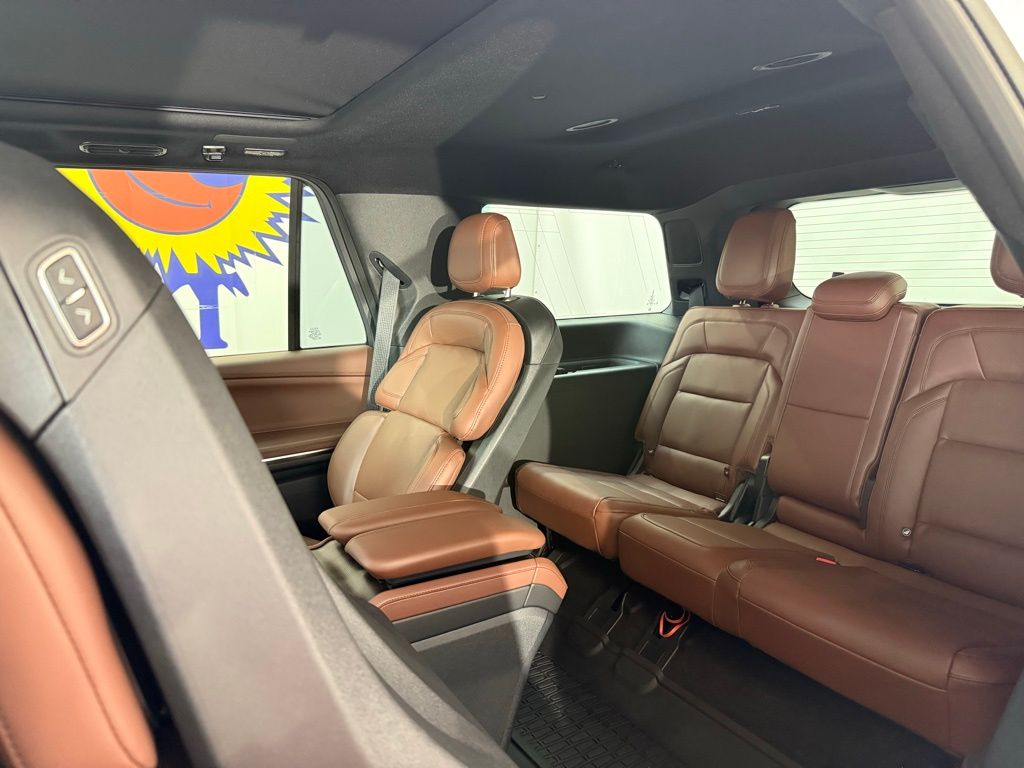 2026 Lincoln Navigator Reserve - Photo 18