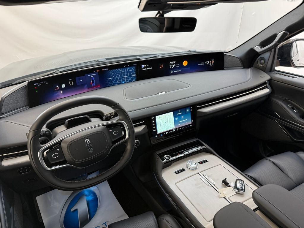 2026 Lincoln Navigator Reserve - Photo 12