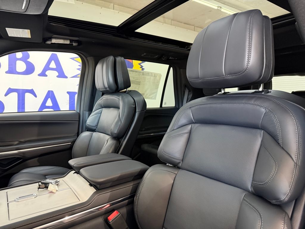 2026 Lincoln Navigator Reserve - Photo 9
