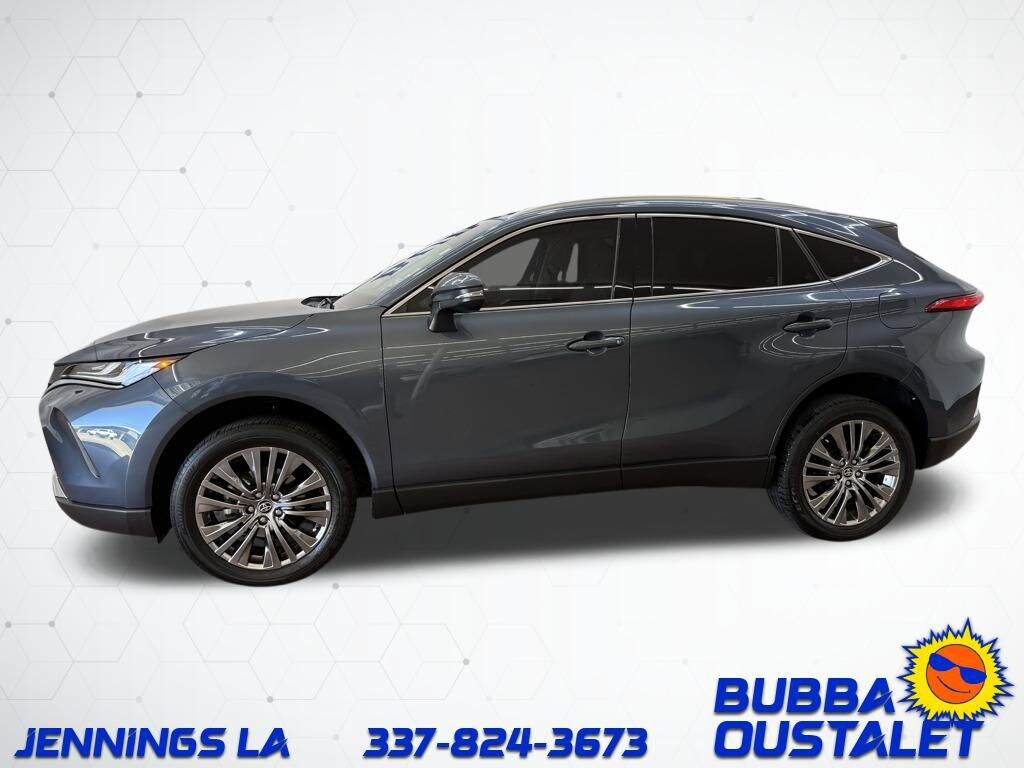 Used 2024 Toyota Venza XLE SUV