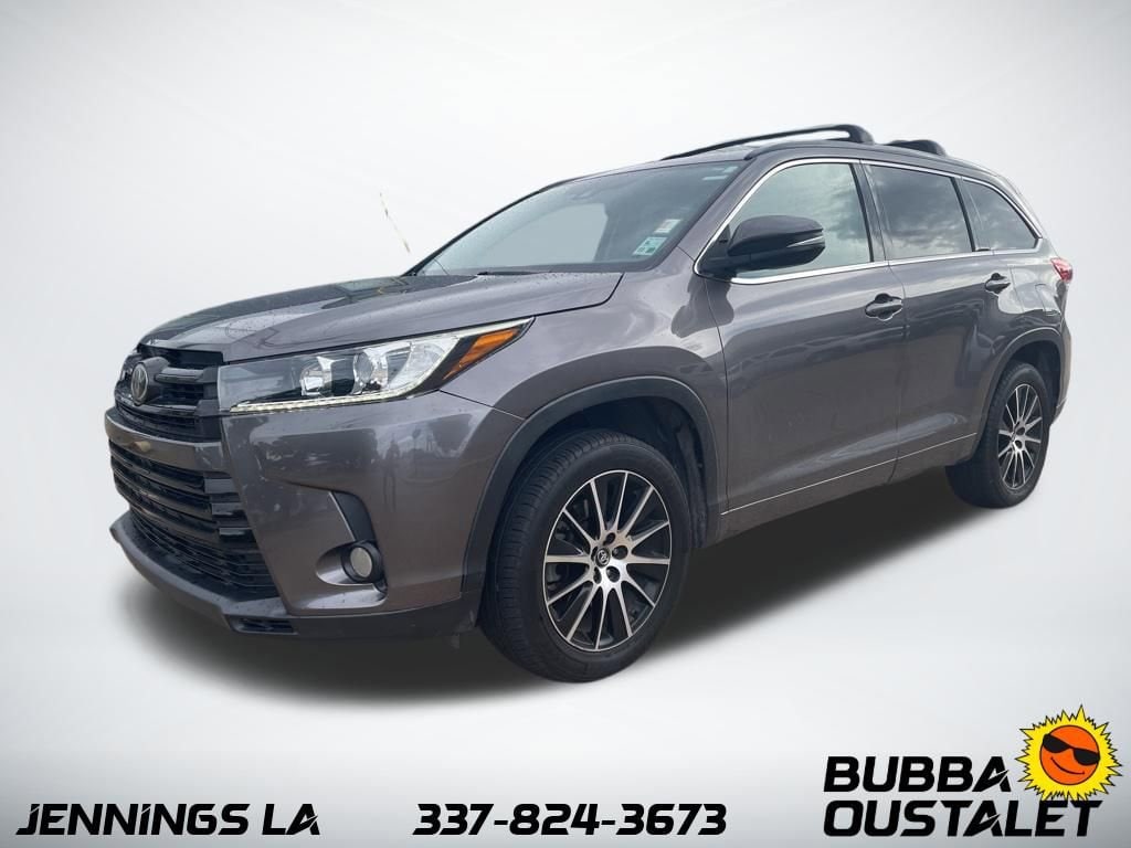 2017 Toyota Highlander SE