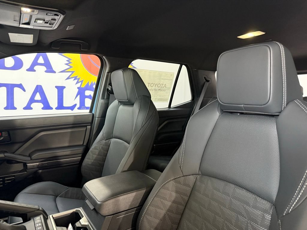 2026 Toyota 4Runner TRD Off-Road Premium - Photo 9