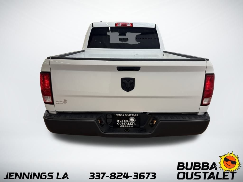 2021 Ram 1500 Classic Tradesman photo 3