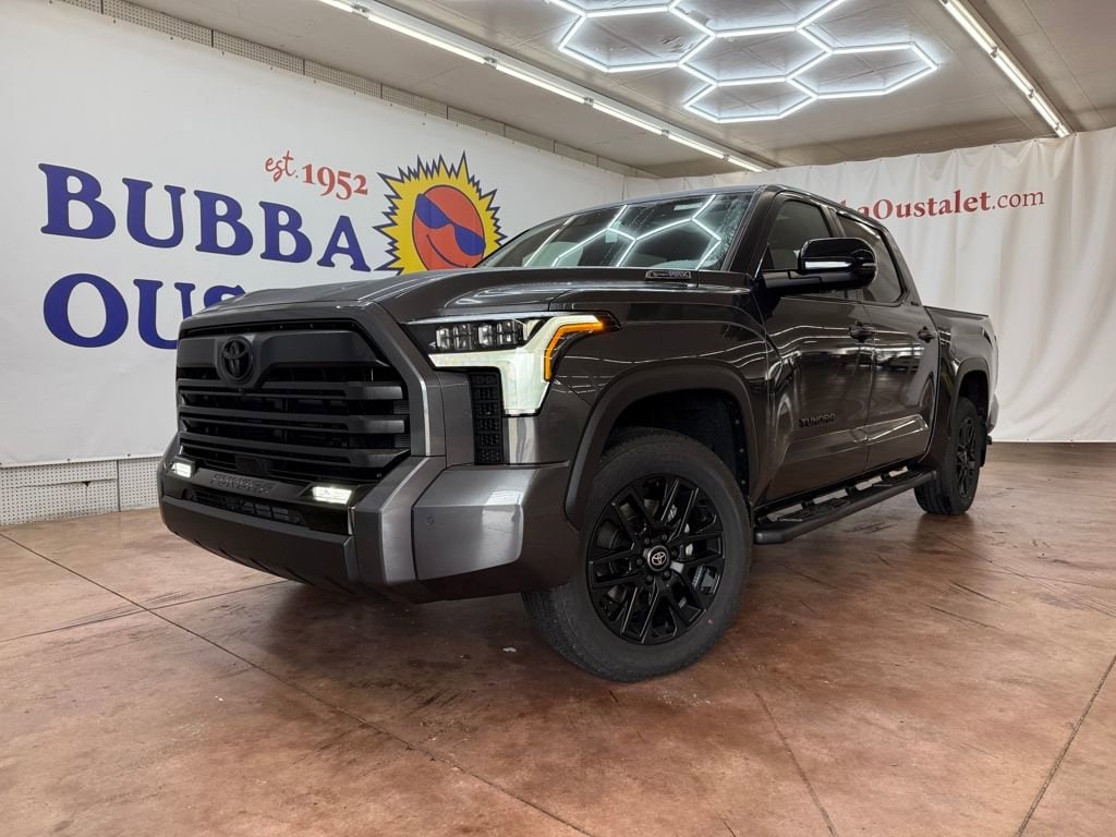 2026 Toyota Tundra Limited's photo