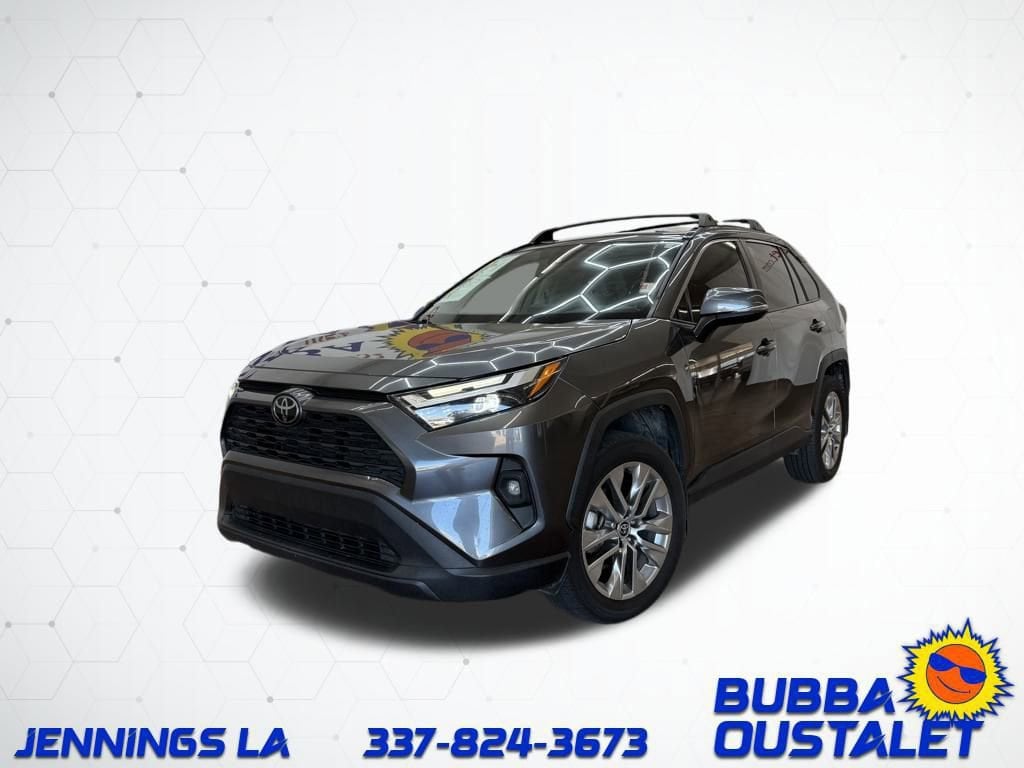 2022 Toyota RAV4 XLE Premium's photo