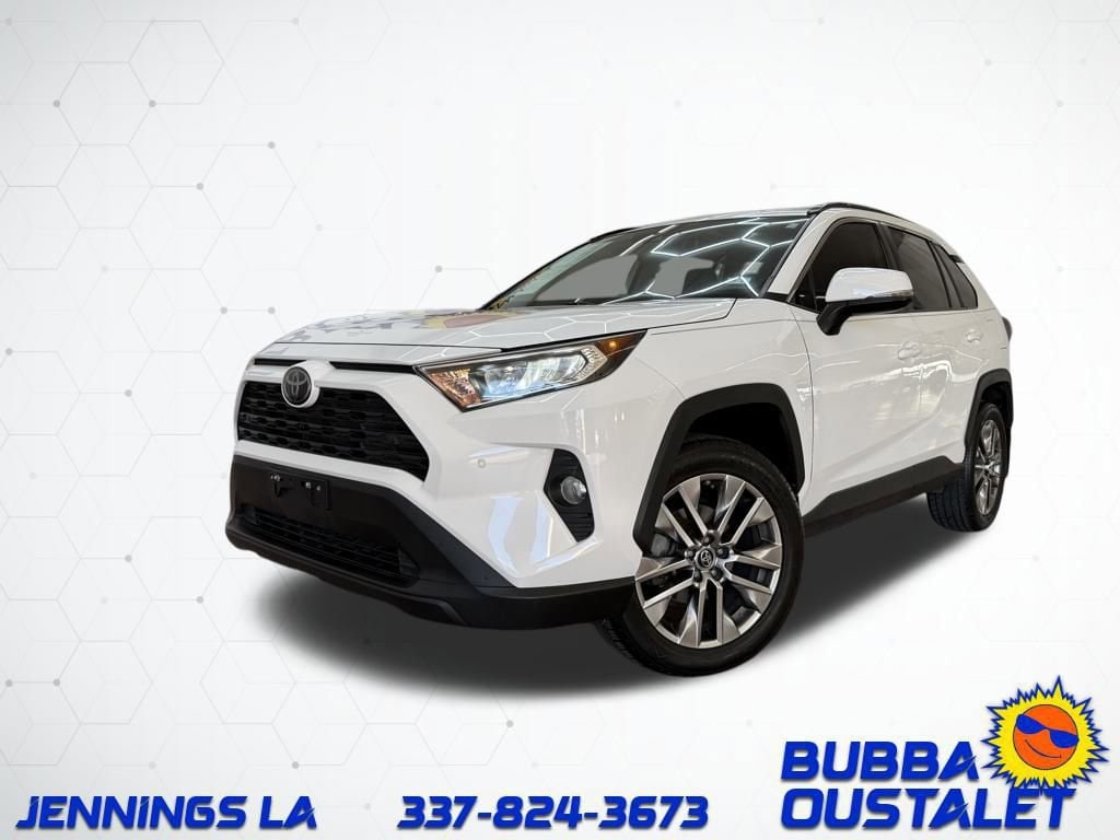 2019 Toyota RAV4 XLE Premium's photo