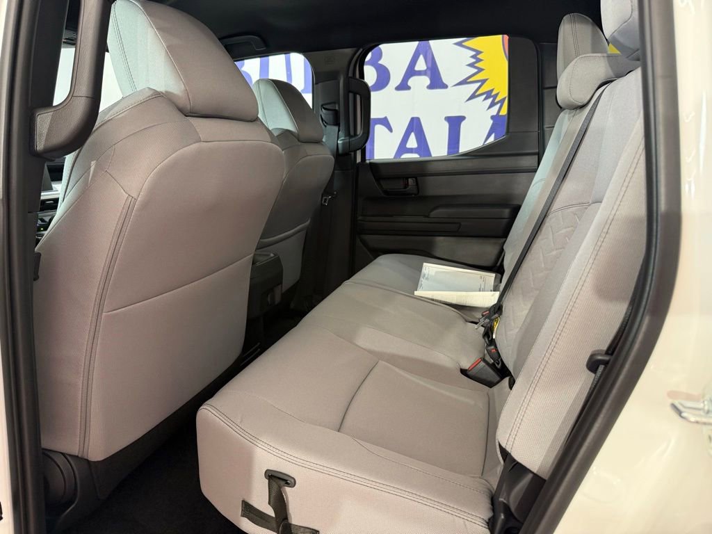 2026 Toyota Tacoma SR5 - Photo 17