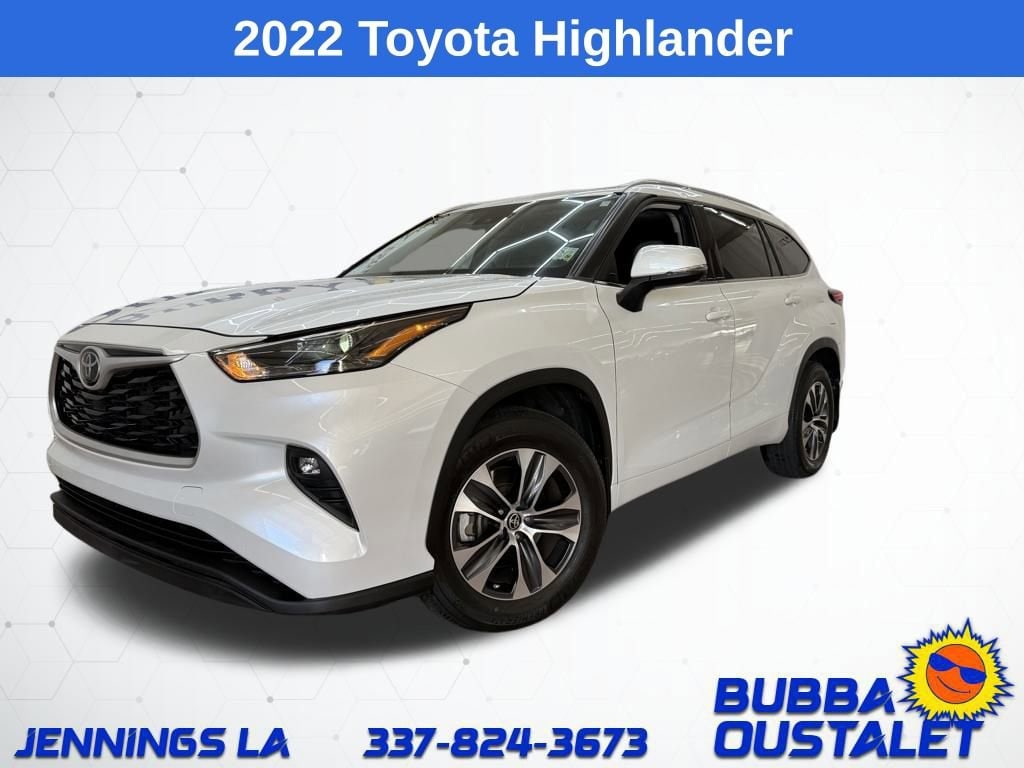 2022 Toyota Highlander XLE's photo