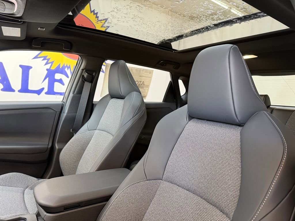 2026 Toyota bZ XLE - Photo 11