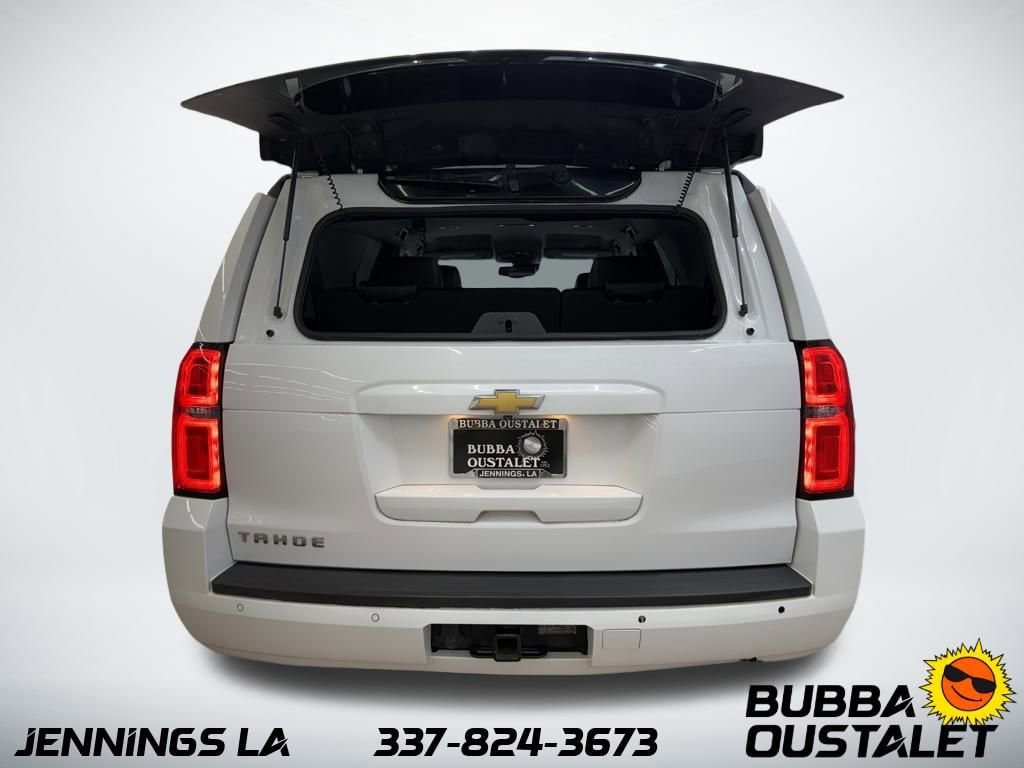2019 Chevrolet Tahoe LT photo 3
