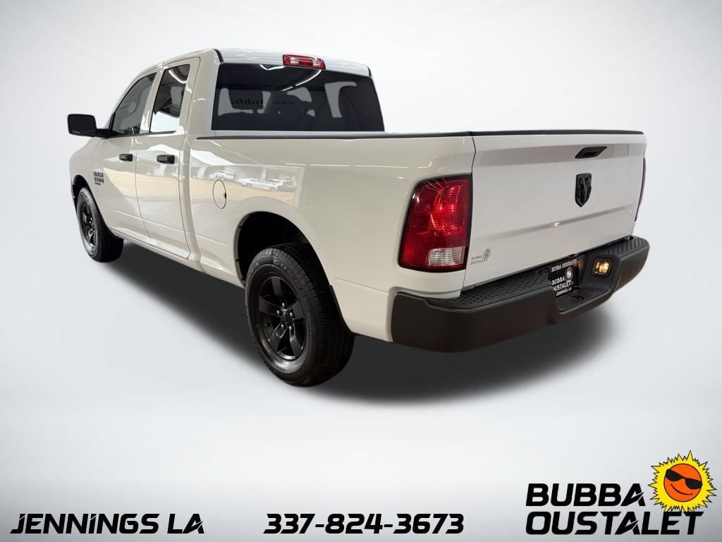 2021 Ram 1500 Classic Tradesman photo 2