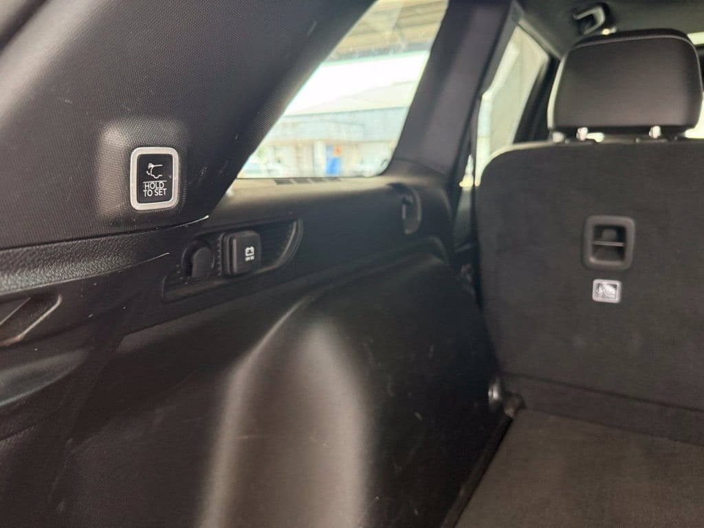 2023 Jeep Grand Cherokee Altitude - Photo 19