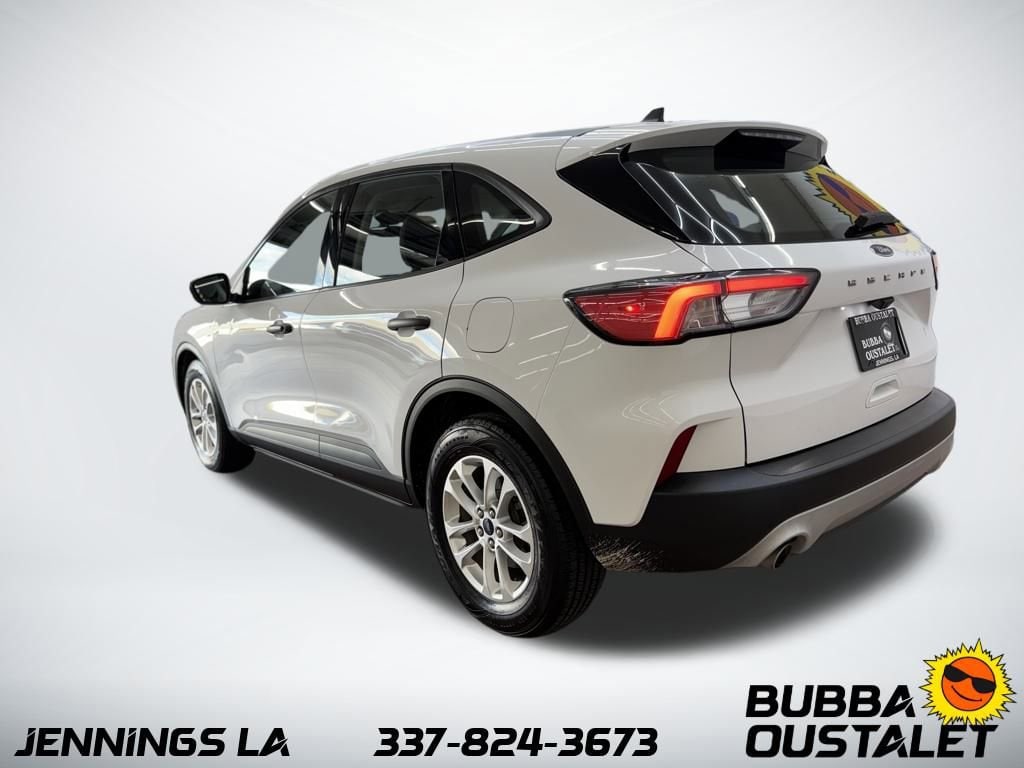 2021 Ford Escape S photo 2