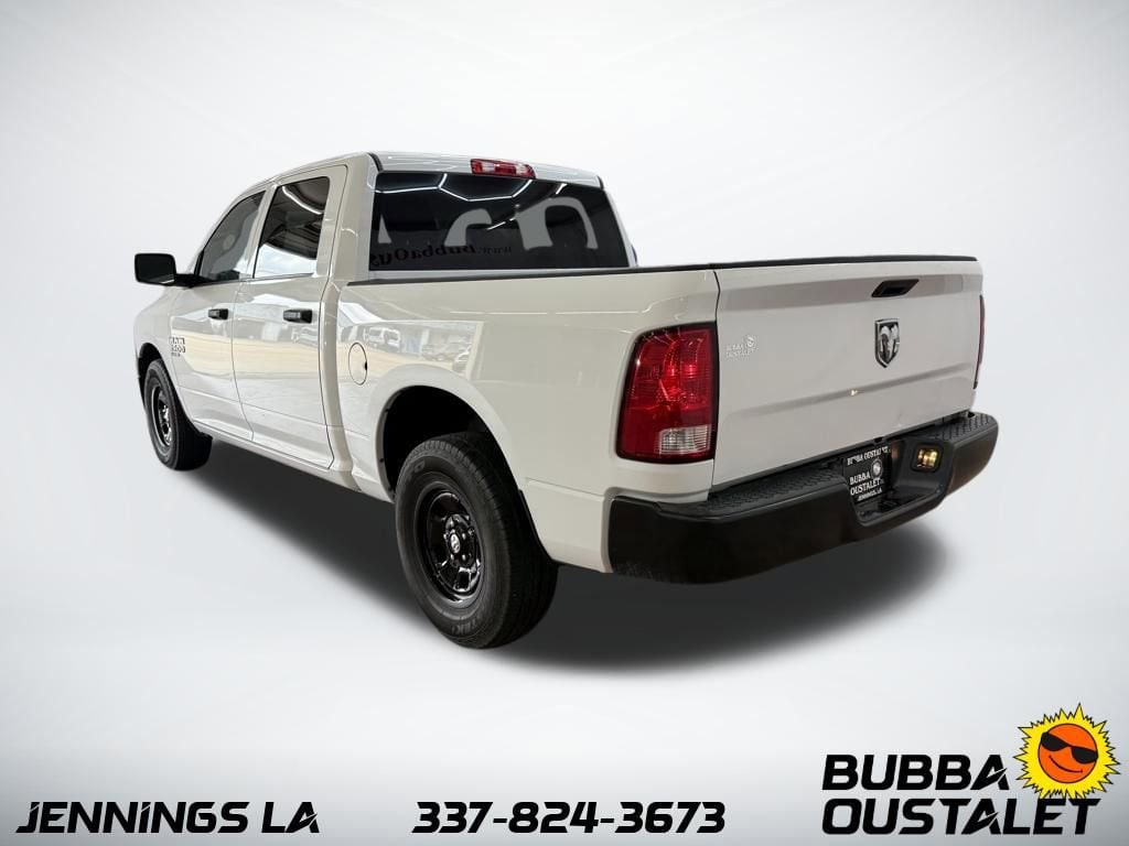 2022 Ram 1500 Classic Tradesman photo 3