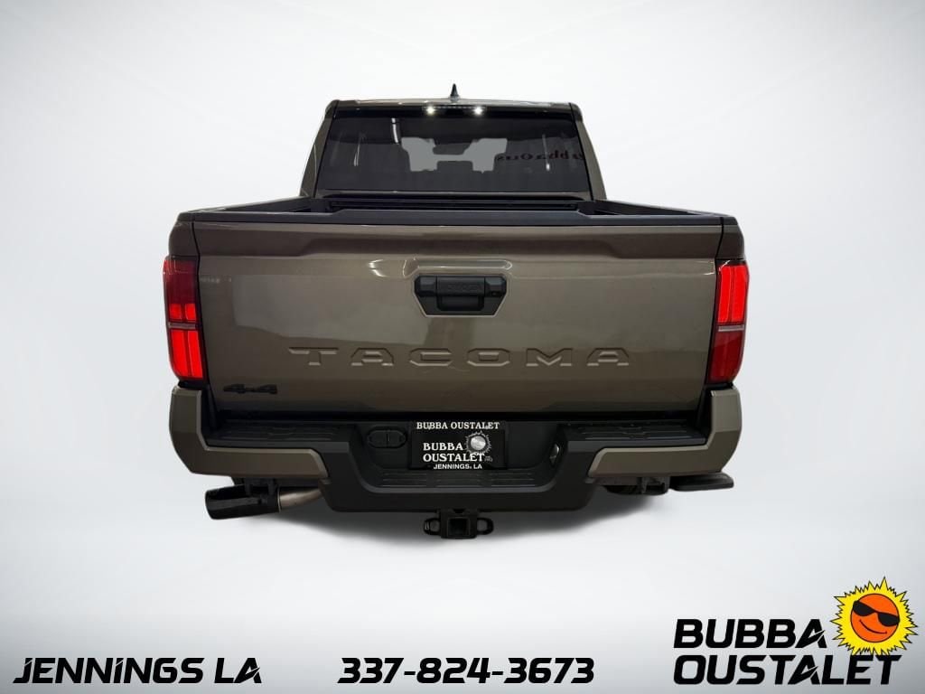 2026 Toyota Tacoma TRD Sport photo 3