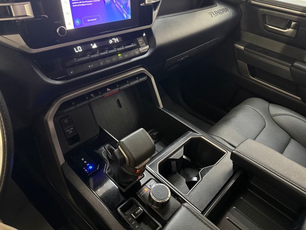 2024 Toyota Tundra SR5 - Photo 15