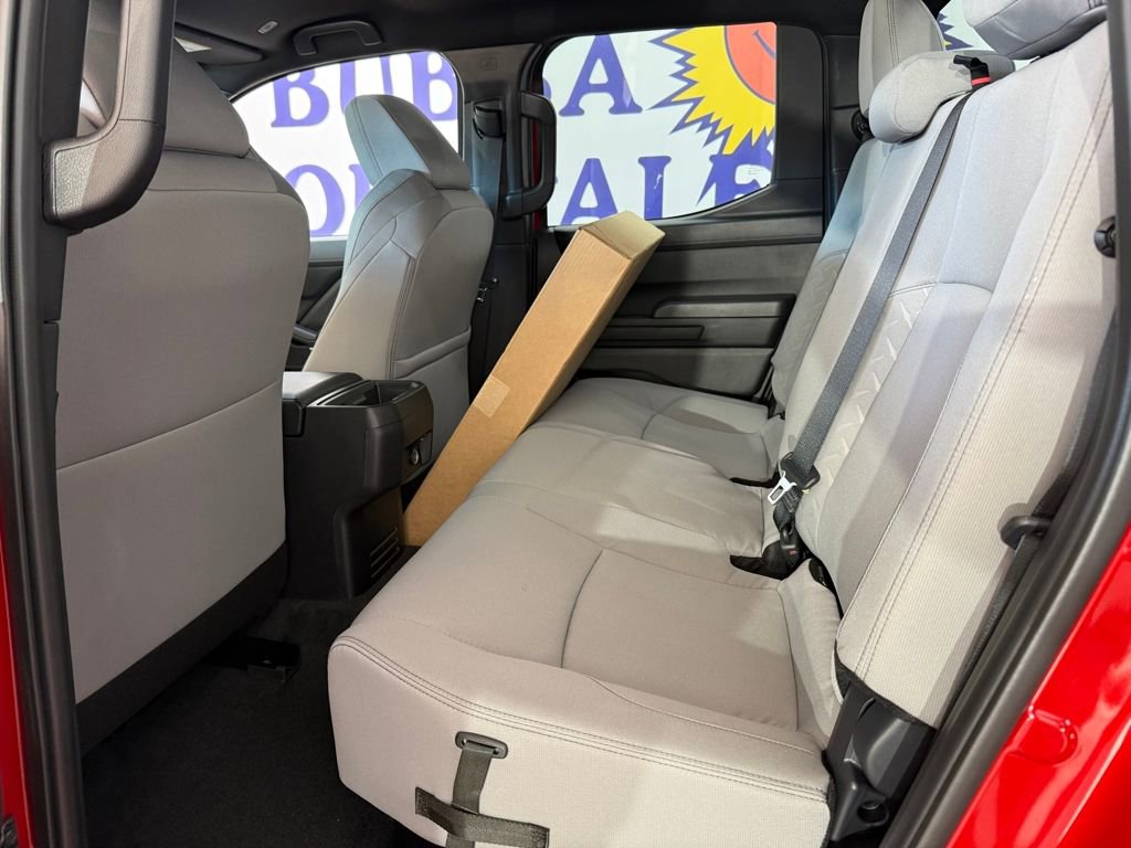 2026 Toyota Tacoma SR5 - Photo 18