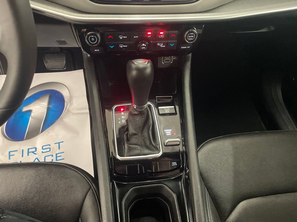 2025 Jeep Compass Limited - Photo 13