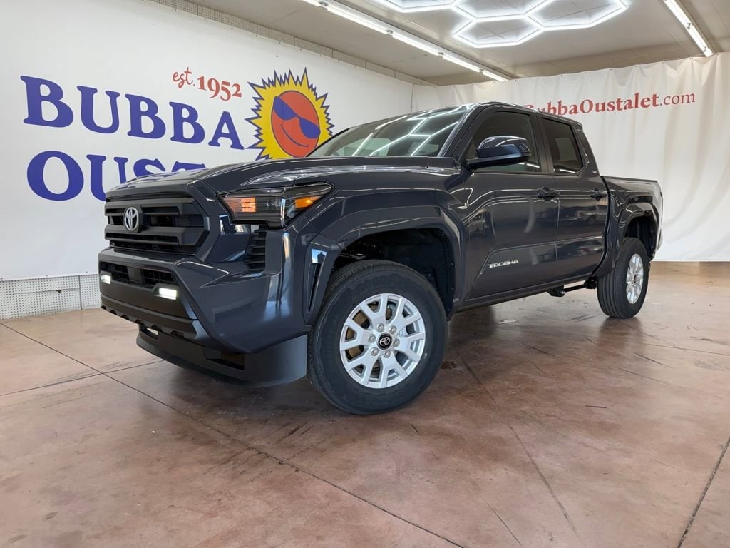 2025 Toyota Tacoma SR5's photo