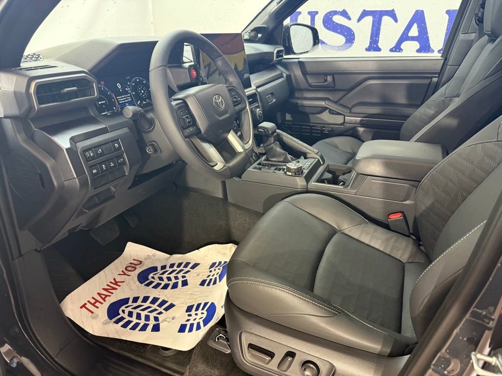 2026 Toyota 4Runner TRD Off-Road Premium - Photo 11