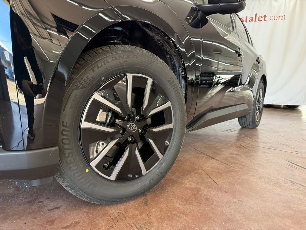 2026 Toyota bZ XLE - Photo 22