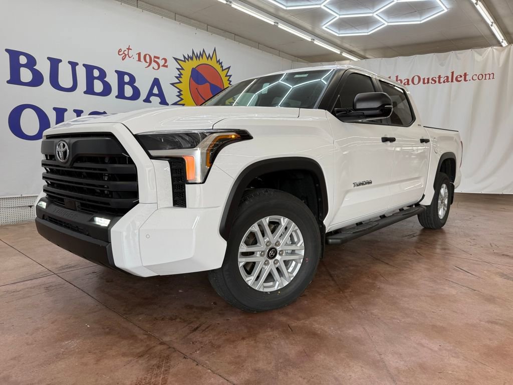 2026 Toyota Tundra SR5's photo