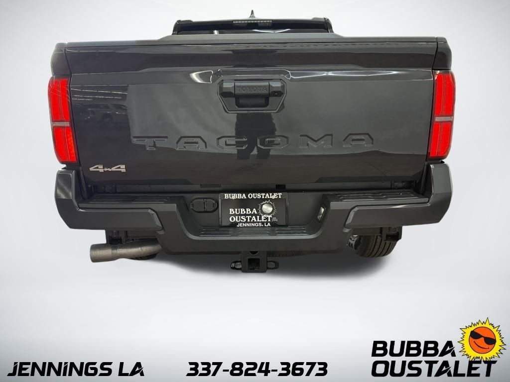 2025 Toyota Tacoma SR5 photo 4