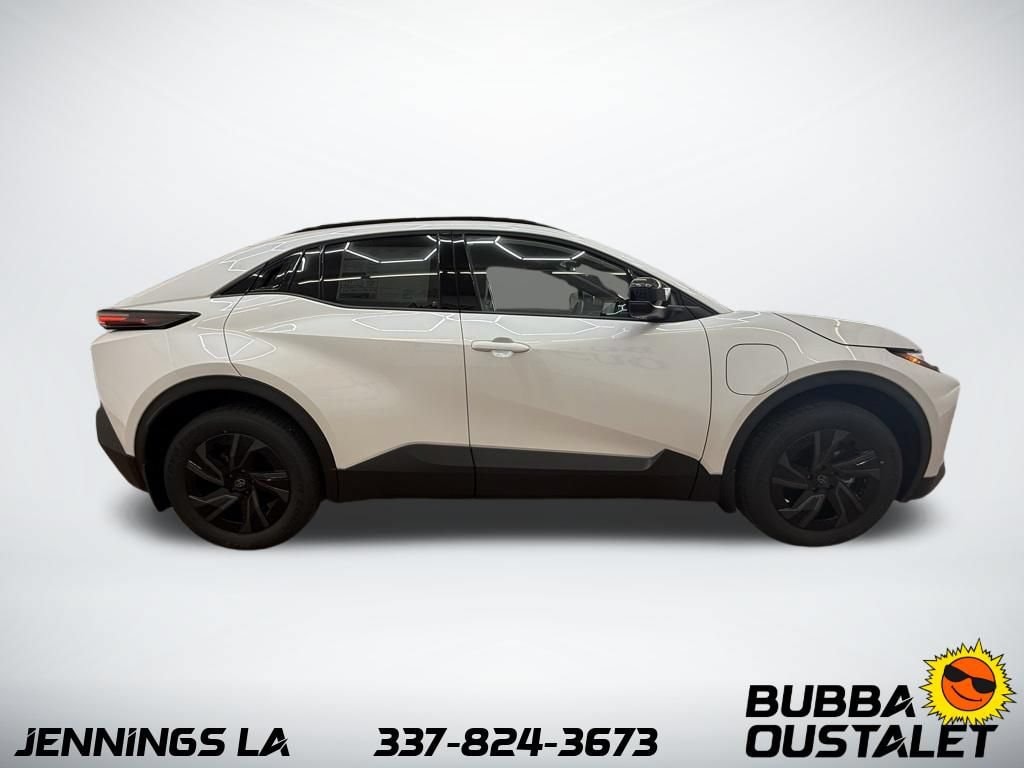2026 Toyota C-HR SE - Photo 7