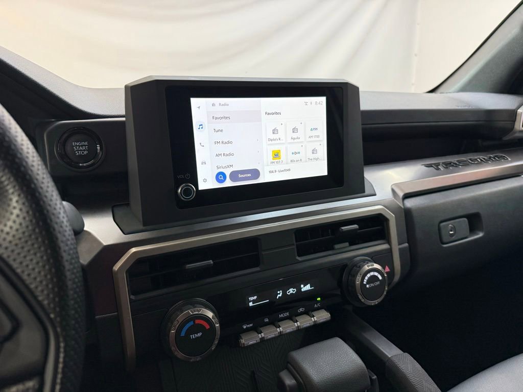 2026 Toyota Tacoma SR5 - Photo 14