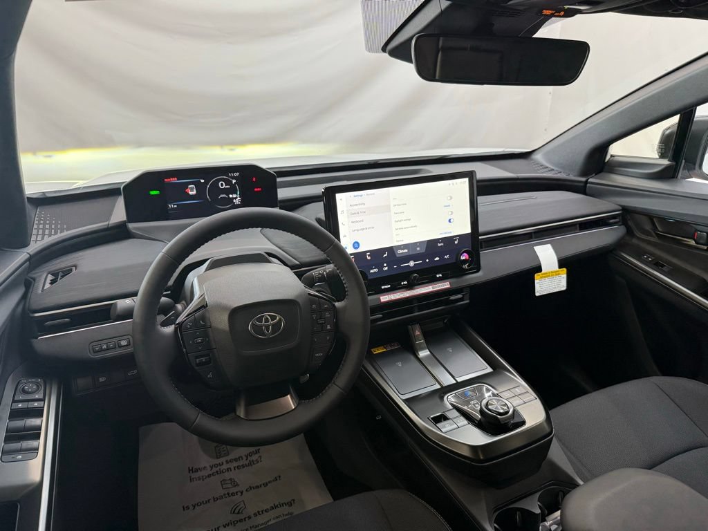 2026 Toyota C-HR SE - Photo 11