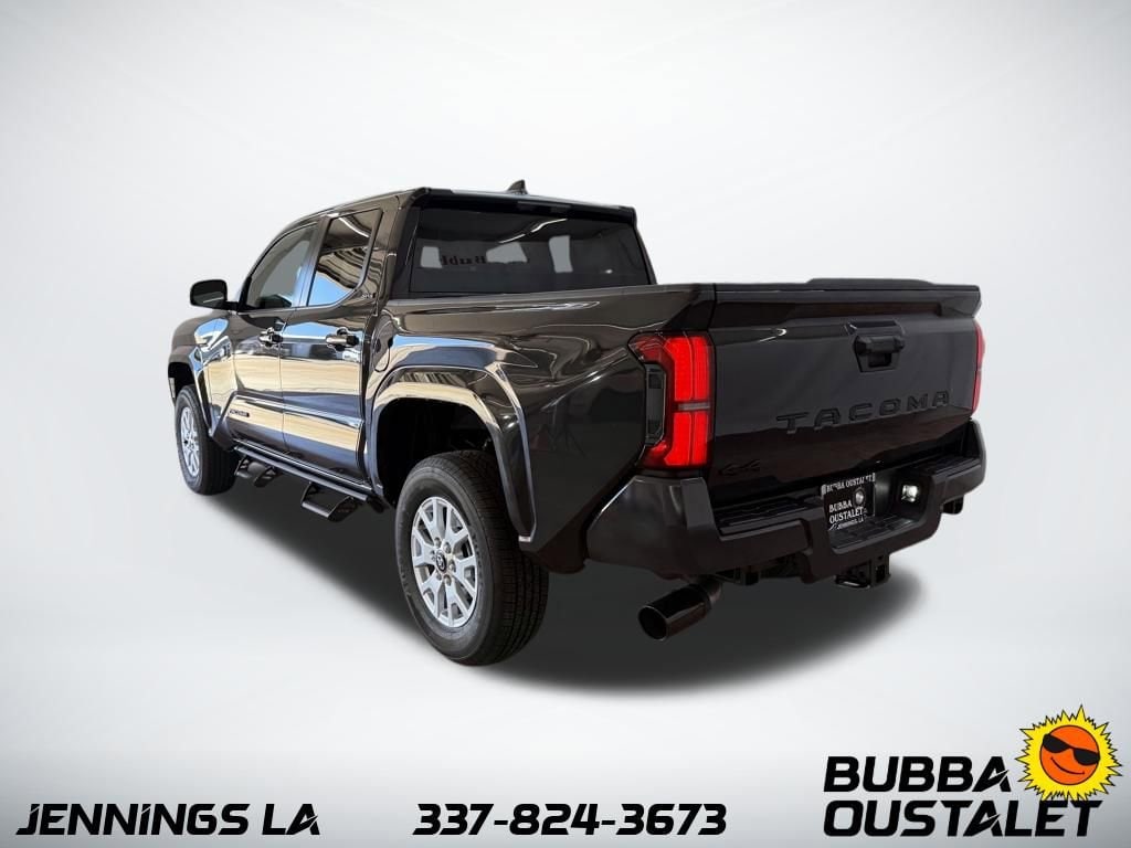 2026 Toyota Tacoma SR5 photo 3