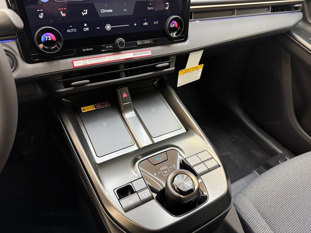 2026 Toyota bZ XLE - Photo 15