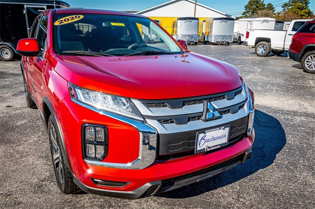 2020 Mitsubishi Outlander Sport ES's photo