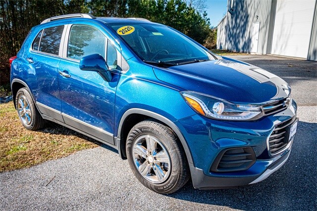 Used 2020 Chevrolet Trax LT with VIN 3GNCJLSB0LL183232 for sale in Pocomoke City, MD