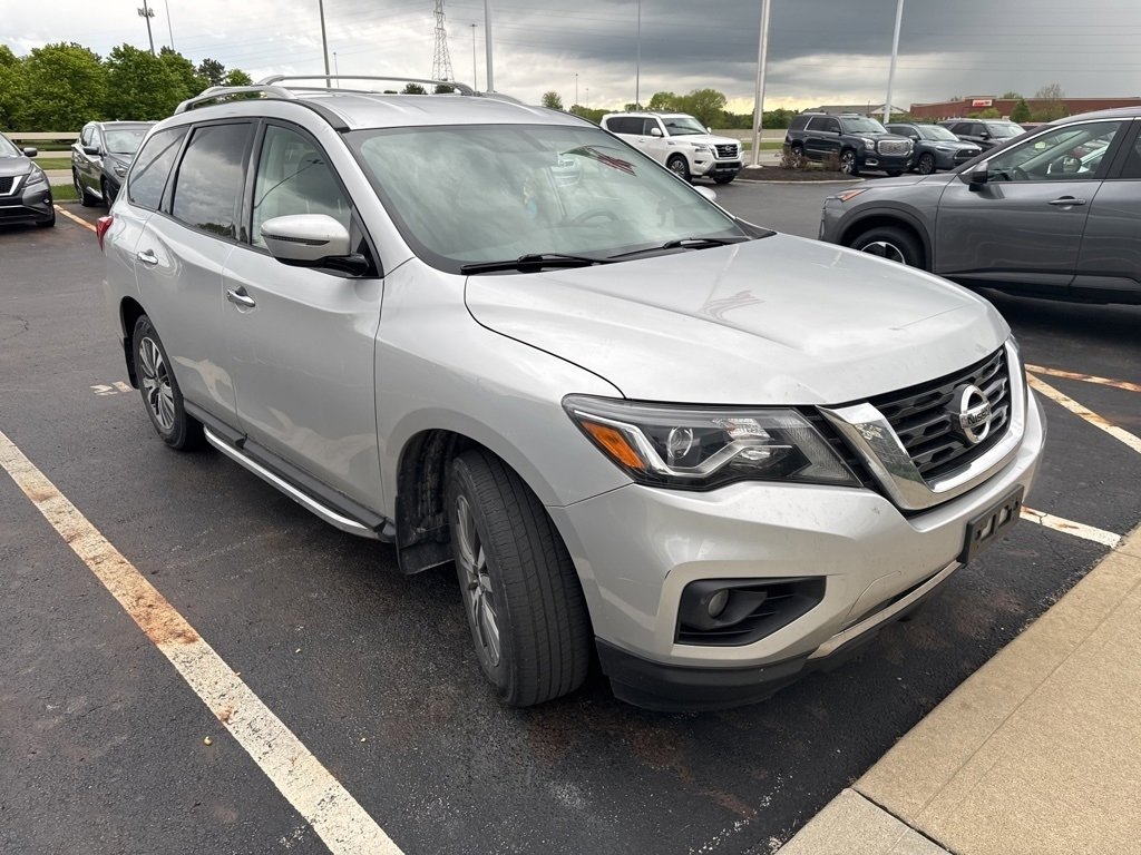 Used 2019 Nissan Pathfinder SV with VIN 5N1DR2MM9KC641306 for sale in Hilliard, OH