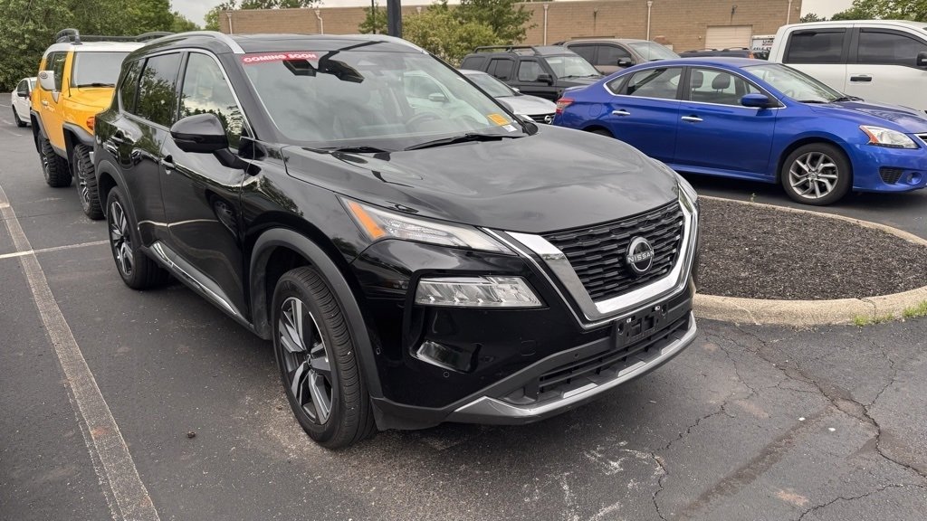 Used 2023 Nissan Rogue SL with VIN 5N1BT3CB5PC781004 for sale in Hilliard, OH