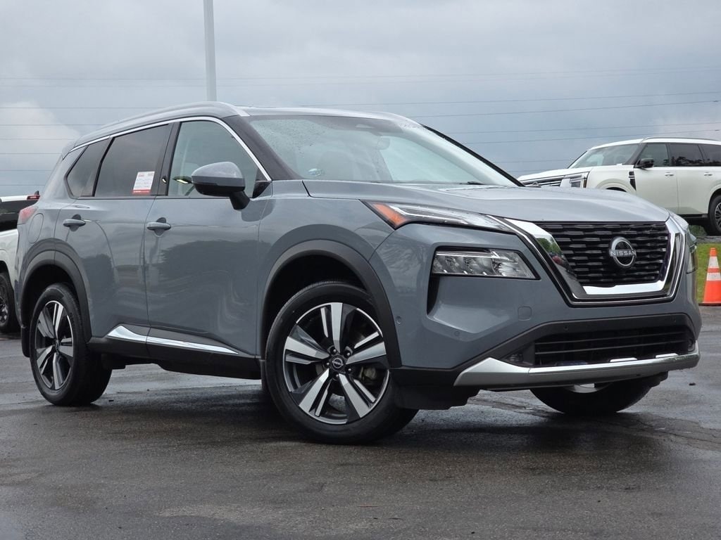 Used 2022 Nissan Rogue Platinum with VIN JN8BT3DD8NW273064 for sale in Hilliard, OH