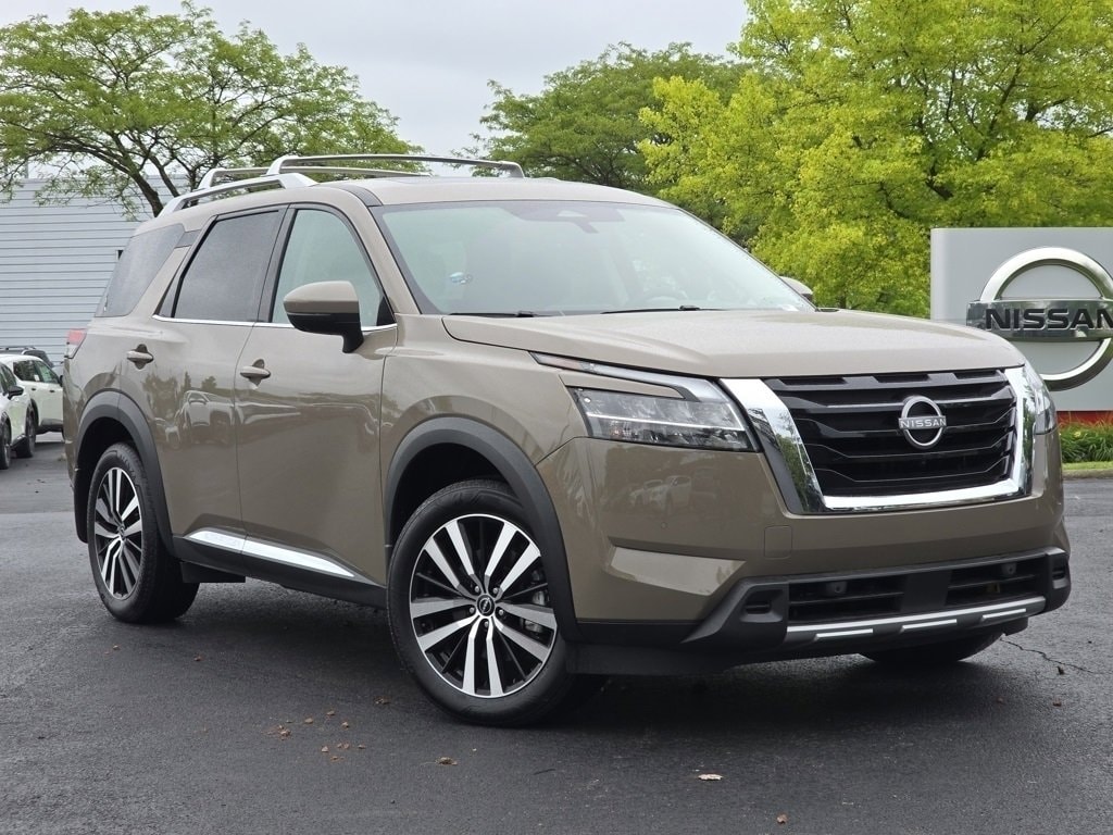 Used 2024 Nissan Pathfinder Platinum with VIN 5N1DR3DG0RC304808 for sale in Hilliard, OH
